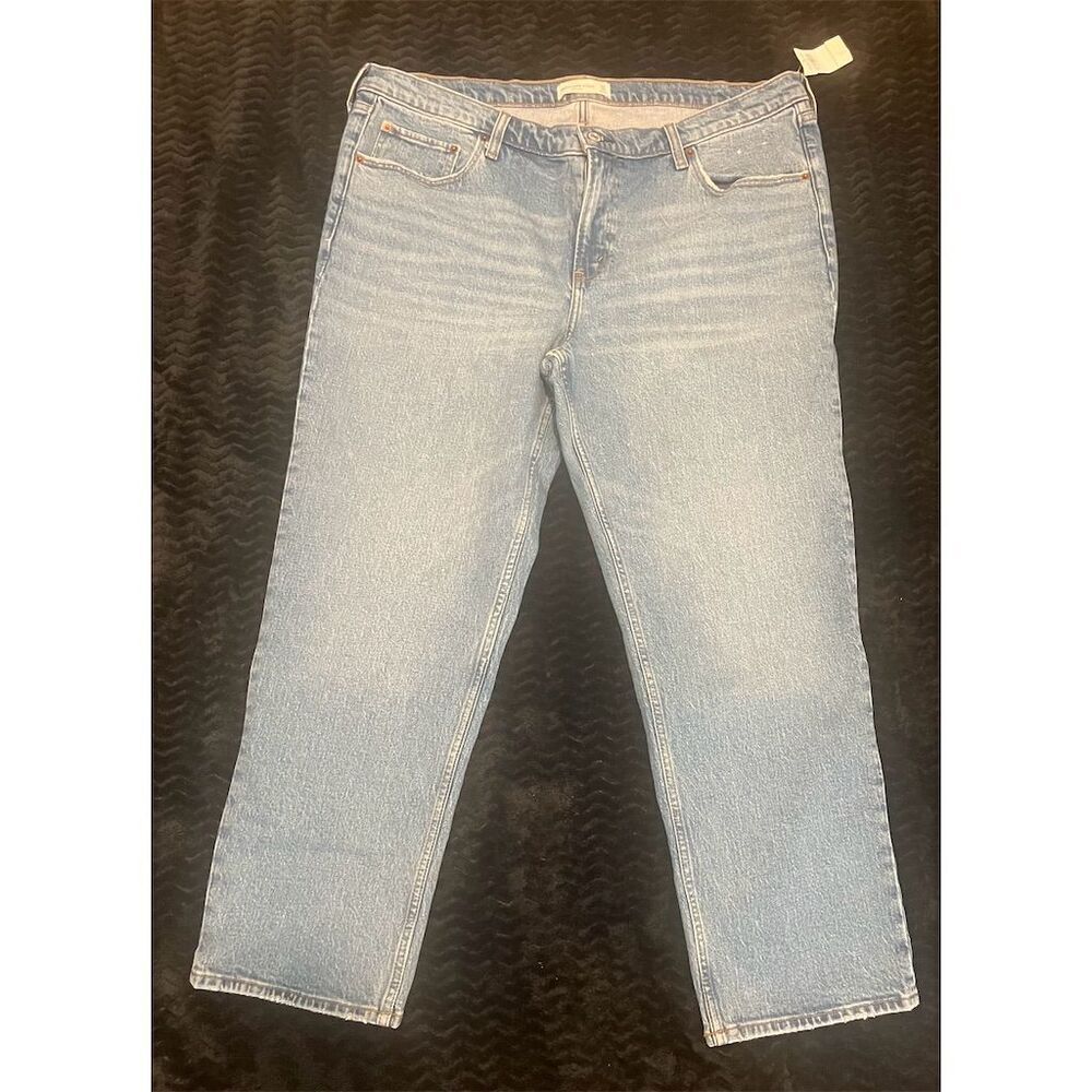 Abercrombie & Fitch Plus Size Mid Rise Denim Jeans 18S 34S NWT‎